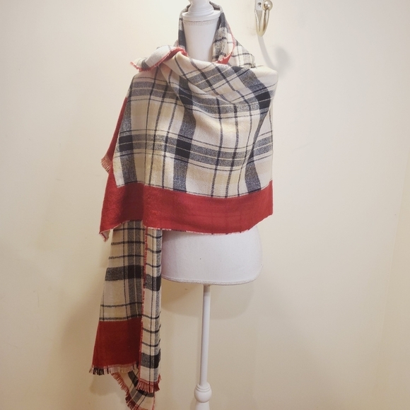 CARLOTTE DANIEL women's  large red plaid reversible Scarf - Picture 4 of 8